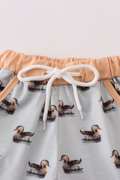 Duck print shorts set