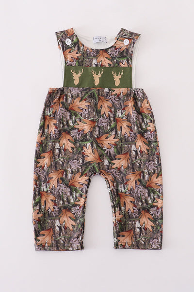 Forest hunting deer embroidery jonjon