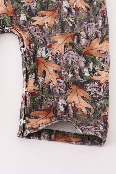 Forest hunting deer embroidery jonjon