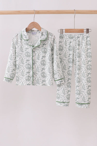 Green christmas tree print pajama set