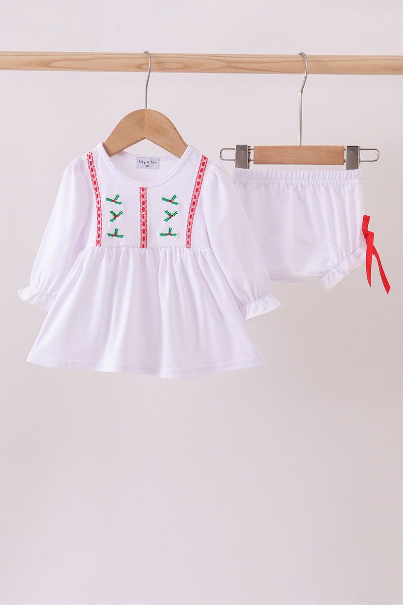 White holly embroidery bloomer set